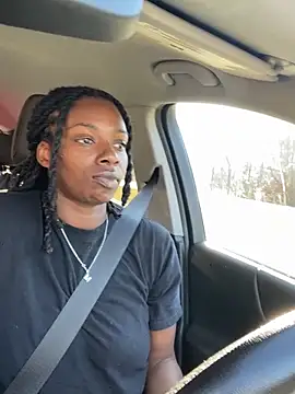 Snapshot of theprettysoles chatting on November 28, 2:31 pm theprettysoles online show from November 28, 2:31 pm