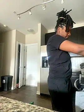 Snapshot of theprettysoles chatting on December 3, 2:37 pm theprettysoles online show from December 3, 2:37 pm