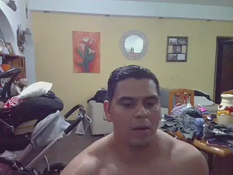 leandroc04 online show from October 22, 10:09 pm