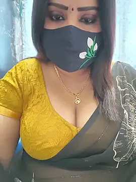 Queenflowerr online show from June 15, 7:43 am