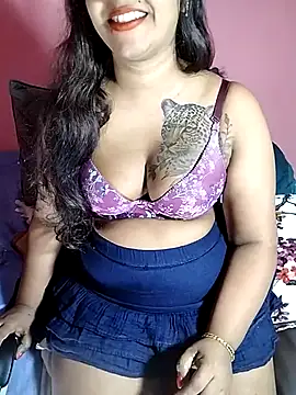 Snapshot of Sexy-Monikaa chatting on May 15, 11:39 am Sexy-Monikaa online show from May 15, 11:39 am