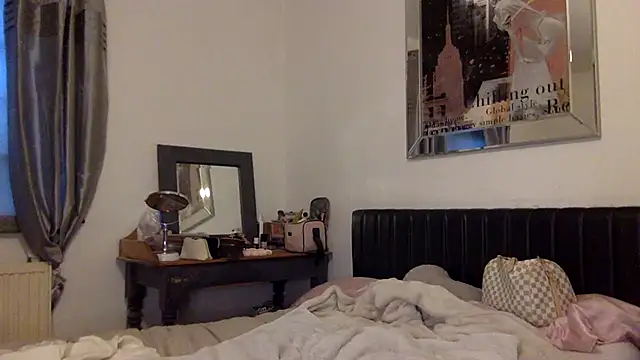 blissdimicco online show from January 24, 4:06 pm