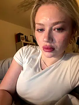 blissdimicco online show from December 20, 6:59 pm