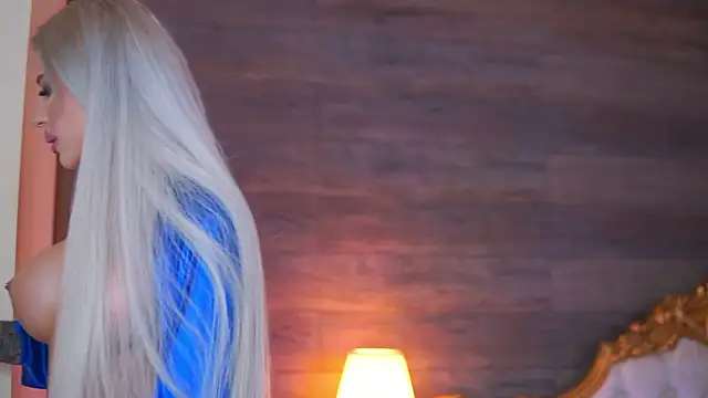 Snapshot of Juicy_Jessye chatting on November 8, 9:46 pm Juicy Jessye online show from November 8, 9:46 pm