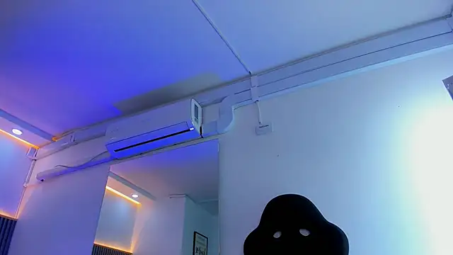 Snapshot of bonnieAn chatting on March 22, 2:58 pm bonnieAn online show from March 22, 2:58 pm