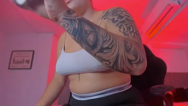 Snapshot of bonnieAn chatting on September 11, 11:32 am bonnieAn online show from September 11, 11:32 am