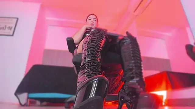 Snapshot of bonnieAn chatting on November 13, 9:19 am bonnieAn online show from November 13, 9:19 am