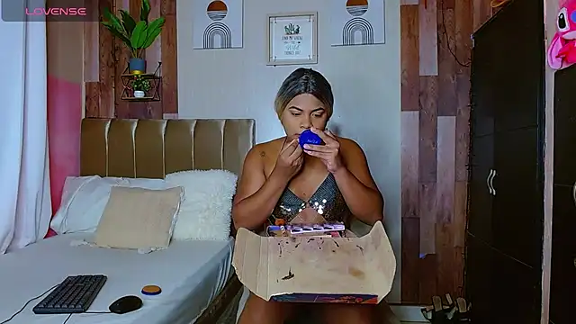electrabrowns online show from June 19, 9:24 am