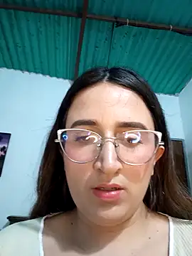 Snapshot of MyAlexaStar chatting on November 20, 2:34 am MyAlexaStar online show from November 20, 2:34 am