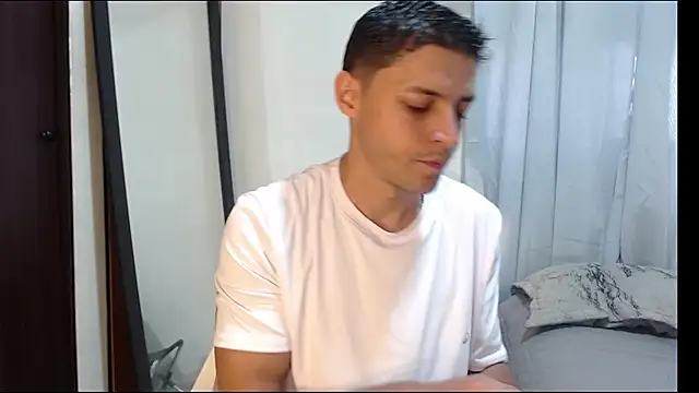 Frank Millers online show from March 11, 6:25 pm