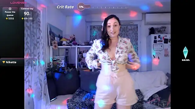 Snapshot of AdorahB3ll3 chatting on May 3, 7:09 pm AdorahB3ll3 online show from May 3, 7:09 pm