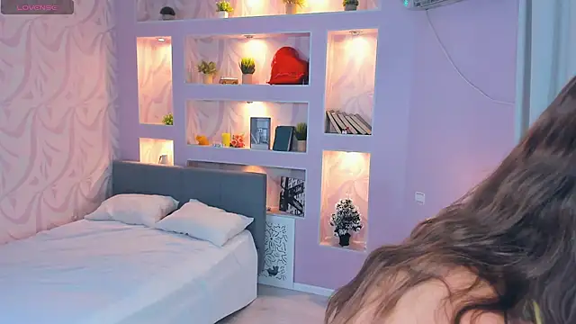 FloraDobb online show from February 20, 7:21 am