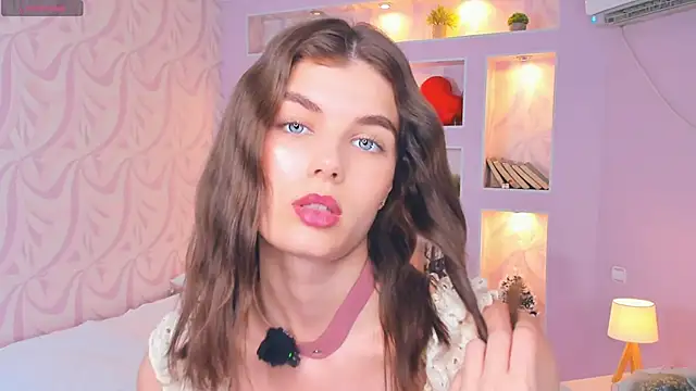 FloraDobb online show from May 3, 7:14 am