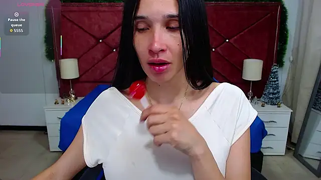 Snapshot of victoria_adams07 chatting on December 15, 8:13 pm victoria adams07 online show from December 15, 8:13 pm