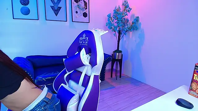 Charlotte ethan online show from March 20, 7:41 pm