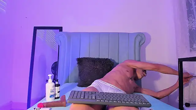 Jean Miller20 online show from February 19, 9:33 pm