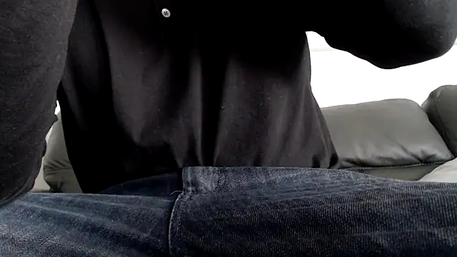 Snapshot of Str8_Soldier chatting on February 17, 10:58 pm Str8 Soldier online show from February 17, 10:58 pm