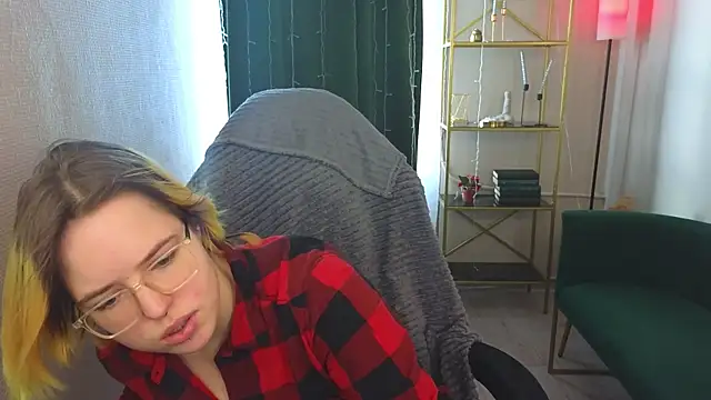 Snapshot of Manic_pixie_ chatting on January 26, 11:06 am Manic pixie online show from January 26, 11:06 am