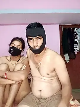 Snapshot of USHA_BHABHI chatting on May 29, 11:03 pm USHA BHABHI online show from May 29, 11:03 pm