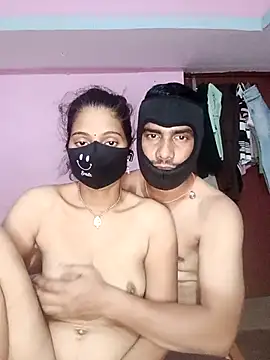 Snapshot of USHA_BHABHI chatting on June 1, 11:17 pm USHA BHABHI online show from June 1, 11:17 pm
