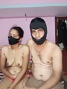 Snapshot of USHA_BHABHI chatting on June 7, 11:08 pm USHA BHABHI online show from June 7, 11:08 pm