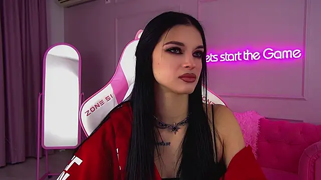 Snapshot of BeverlyMost chatting on November 26, 6:31 pm BeverlyMost online show from November 26, 6:31 pm