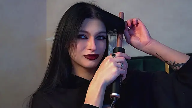 BeverlyMost online show from February 18, 6:48 pm