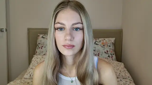 GabriellaOlsen online show from October 8, 10:02 am