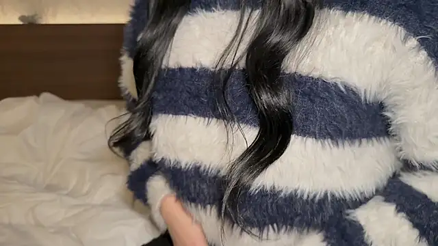 hansha kun online show from February 4, 1:38 pm