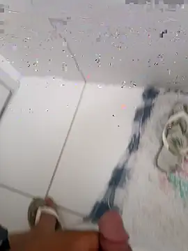 Snapshot of Trixboy201 chatting on October 22, 9:53 am Trixboy201 online show from October 22, 9:53 am