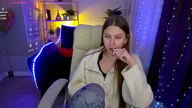 AureliaBliss  online show from February 26, 3:53 am