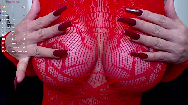 Snapshot of willow_boobs chatting on February 10, 9:58 pm willow boobs online show from February 10, 9:58 pm
