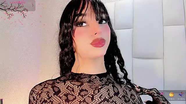 Angeles Busst online show from November 30, 8:24 pm