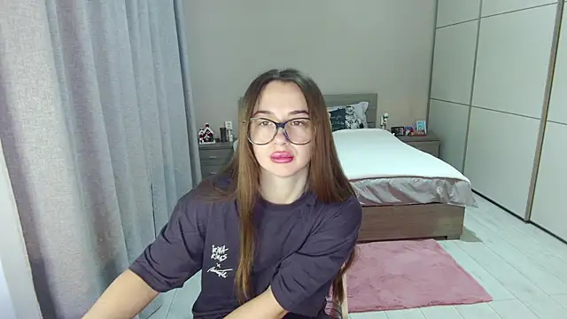 singletrouble online show from December 23, 8:01 am