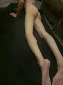 aebaleek2505 online show from March 10, 8:36 pm