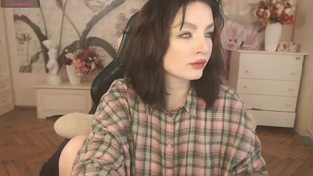 BritneyBarker online show from April 29, 1:53 am