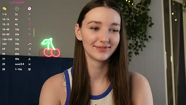 Snapshot of GeorginaDudley chatting on October 20, 7:20 am GeorginaDudley online show from October 20, 7:20 am