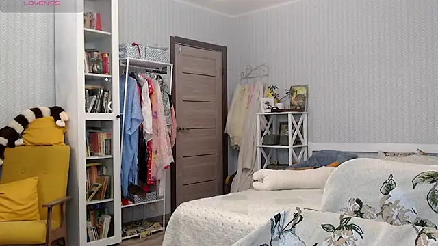 Soffya Soy online show from June 14, 6:54 pm