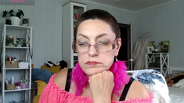 Soffya Soy online show from June 16, 7:33 am