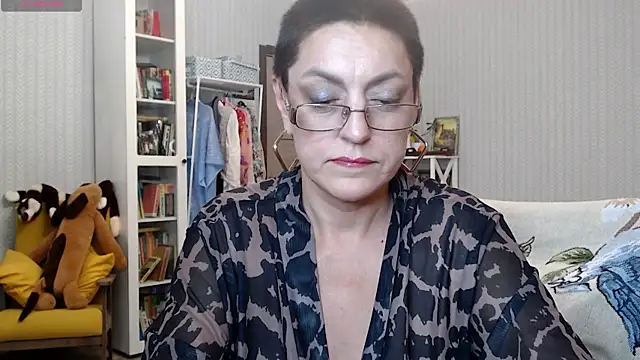 Snapshot of Soffya_Soy chatting on June 17, 9:16 pm Soffya Soy online show from June 17, 9:16 pm