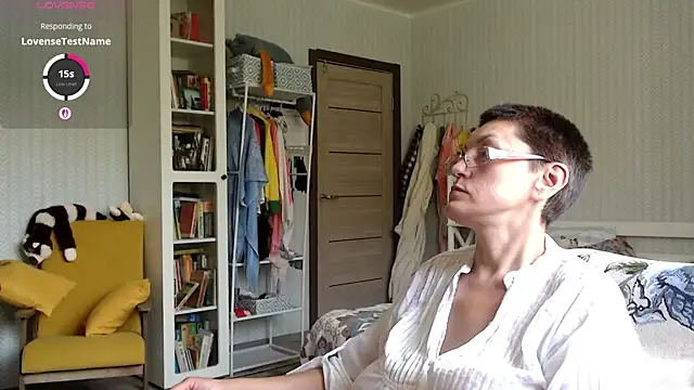 Snapshot of Soffya_Soy chatting on July 3, 12:11 pm Soffya Soy online show from July 3, 12:11 pm