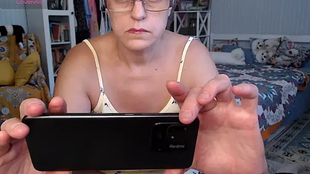 Snapshot of Soffya_Soy chatting on July 14, 12:00 pm Soffya Soy online show from July 14, 12:00 pm