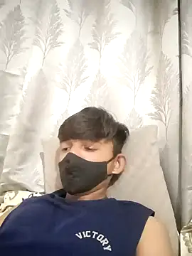 Snapshot of vas02vir chatting on February 8, 3:41 am vas02vir online show from February 8, 3:41 am