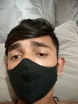 Snapshot of vas02vir chatting on February 8, 9:15 pm vas02vir online show from February 8, 9:15 pm