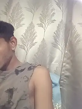 Snapshot of vas02vir chatting on February 21, 4:16 pm vas02vir online show from February 21, 4:16 pm