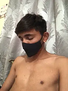 Snapshot of vas02vir chatting on February 23, 5:56 am vas02vir online show from February 23, 5:56 am