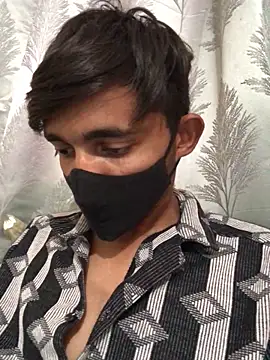 Snapshot of vas02vir chatting on February 23, 9:11 am vas02vir online show from February 23, 9:11 am