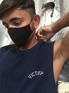 Snapshot of vas02vir chatting on March 13, 3:11 am vas02vir online show from March 13, 3:11 am