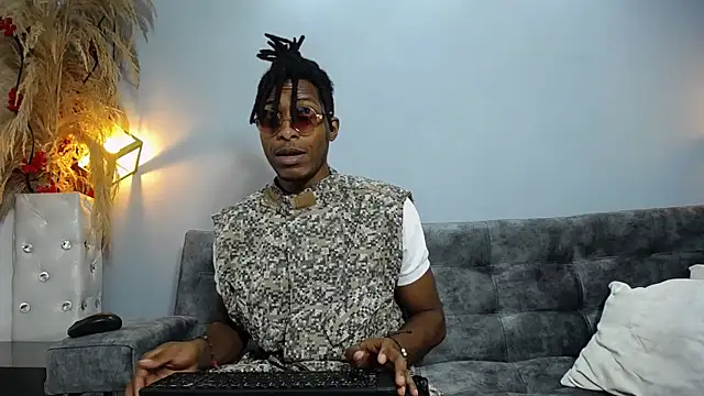 xxxhotbbc online show from January 28, 12:11 pm