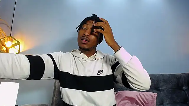 xxxhotbbc online show from March 13, 12:35 pm